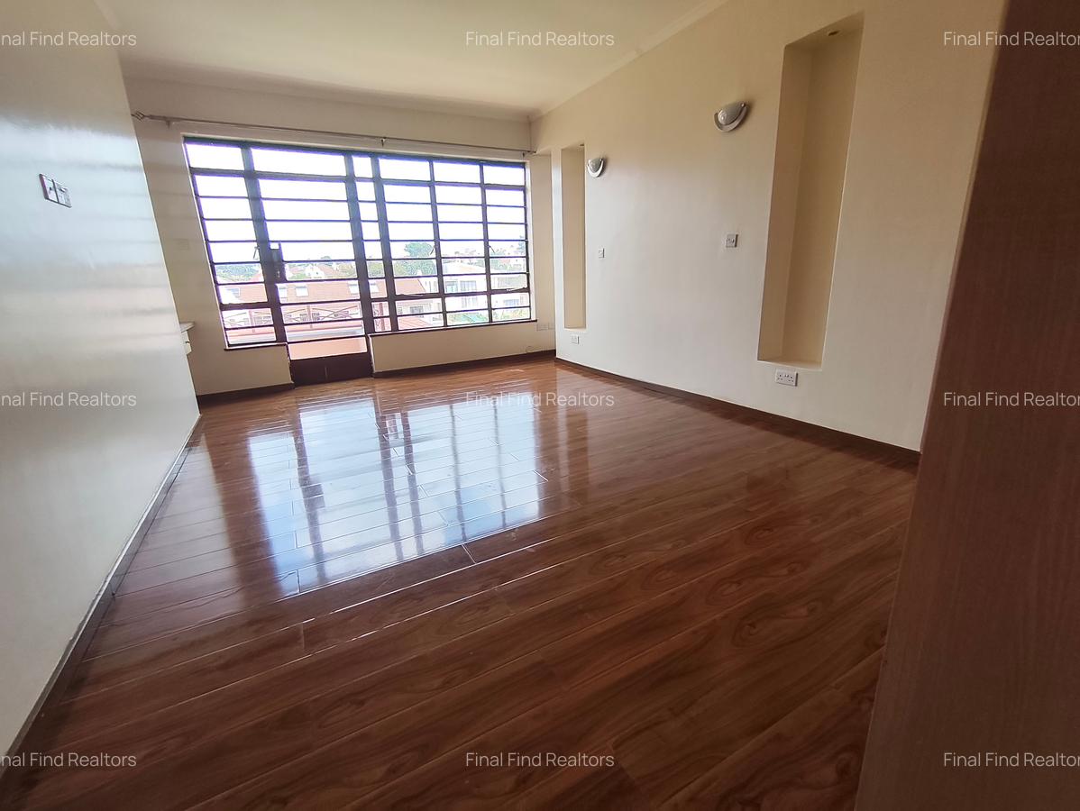 4 Bed Townhouse with En Suite in Runda - 10