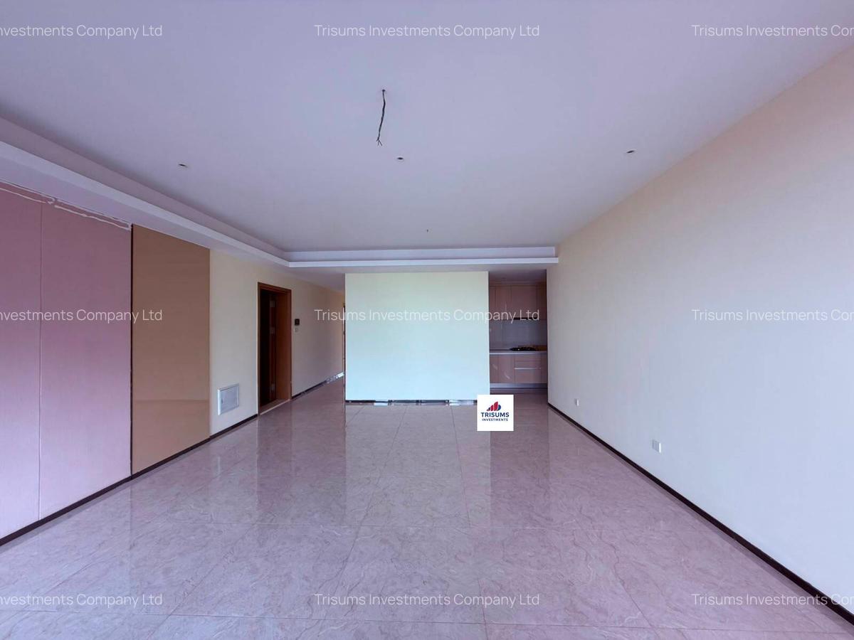 3 Bed Apartment with En Suite at Gtc - 4