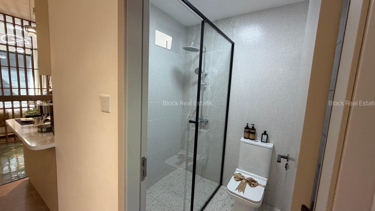 Studio Apartment with En Suite in Westlands Area - 5