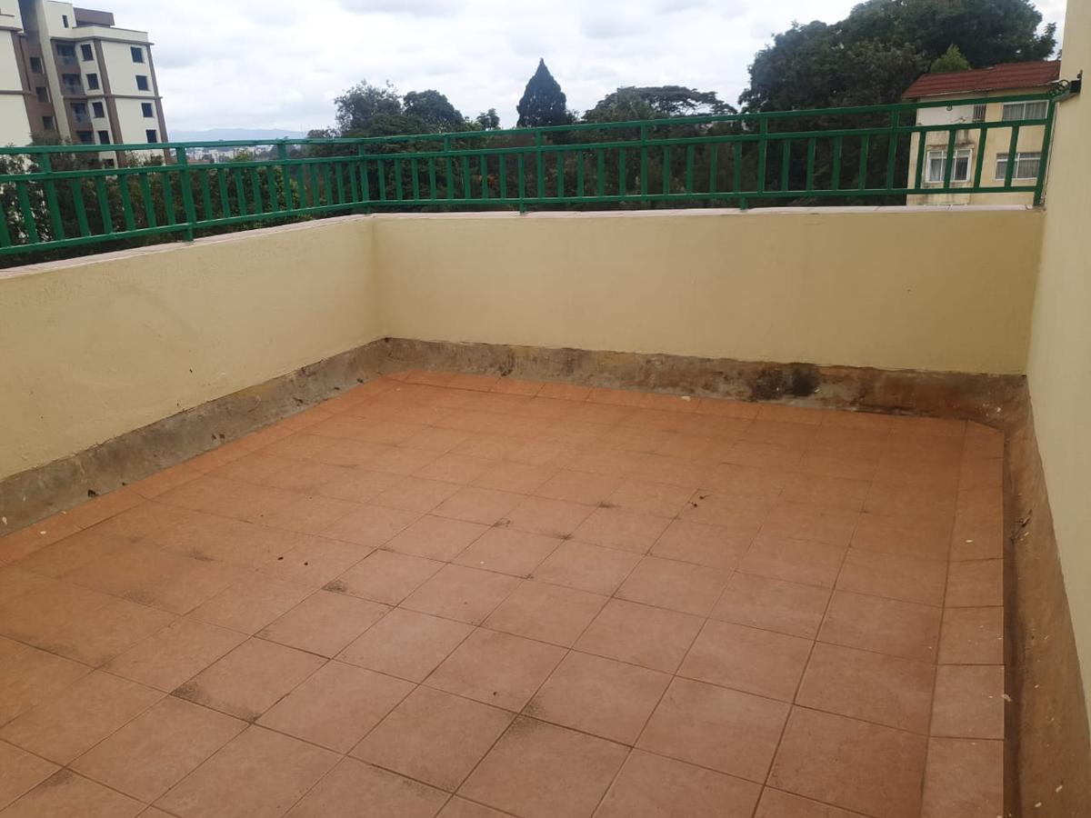 4 Bed Apartment with En Suite in Lavington - 8