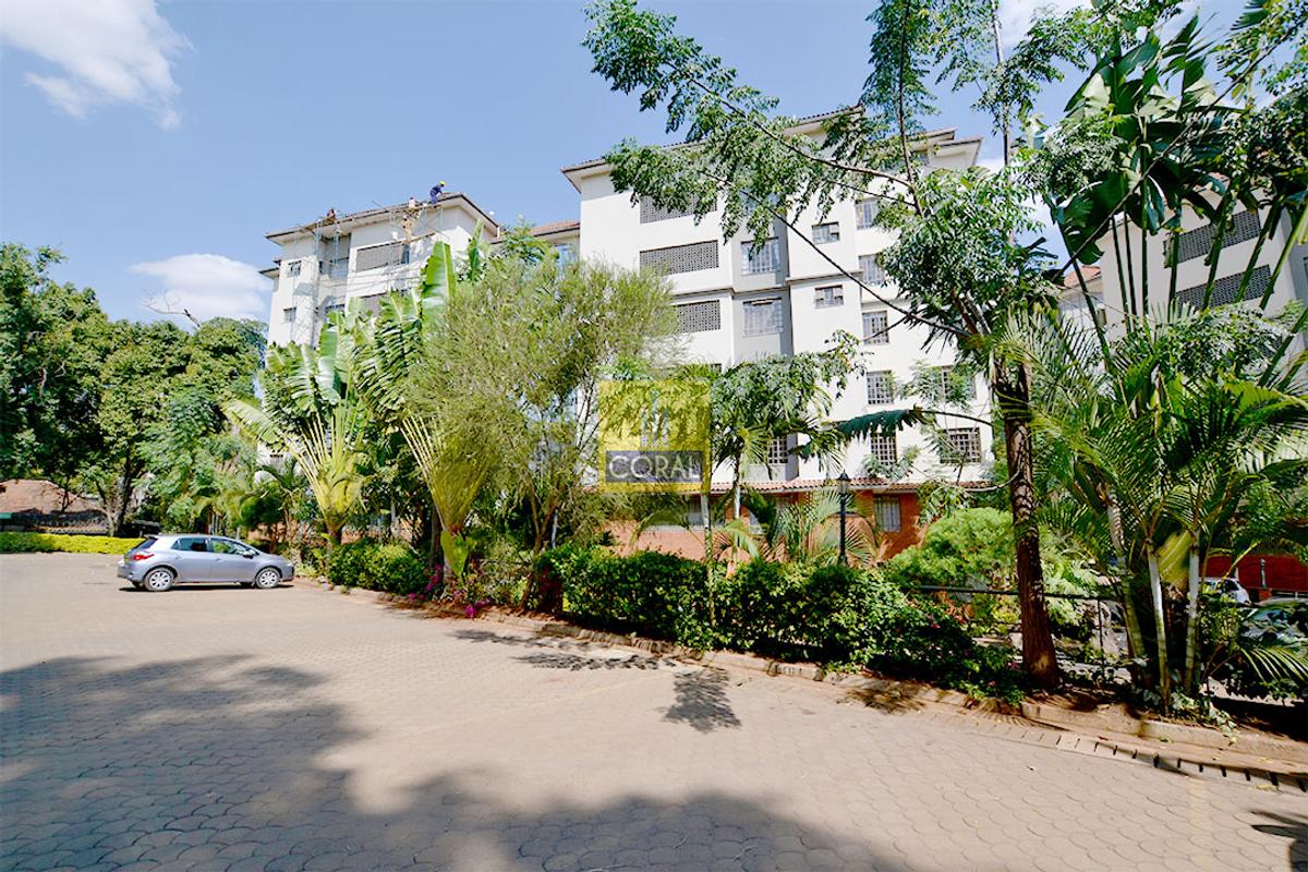 4 Bed Apartment in Rhapta Road - 20