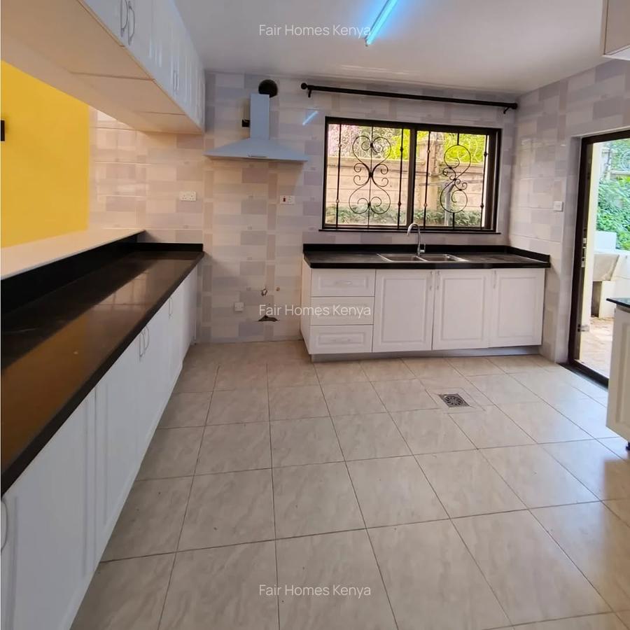 5 Bed Townhouse with En Suite at Chalbi Drive - 4