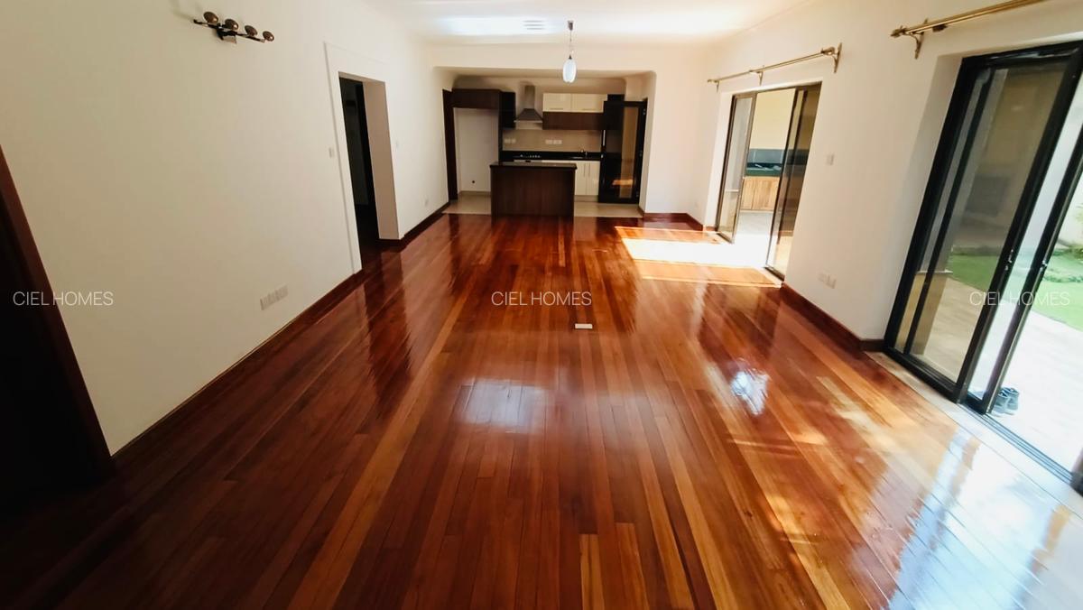 4 Bed Villa with En Suite at Kaputei - 3