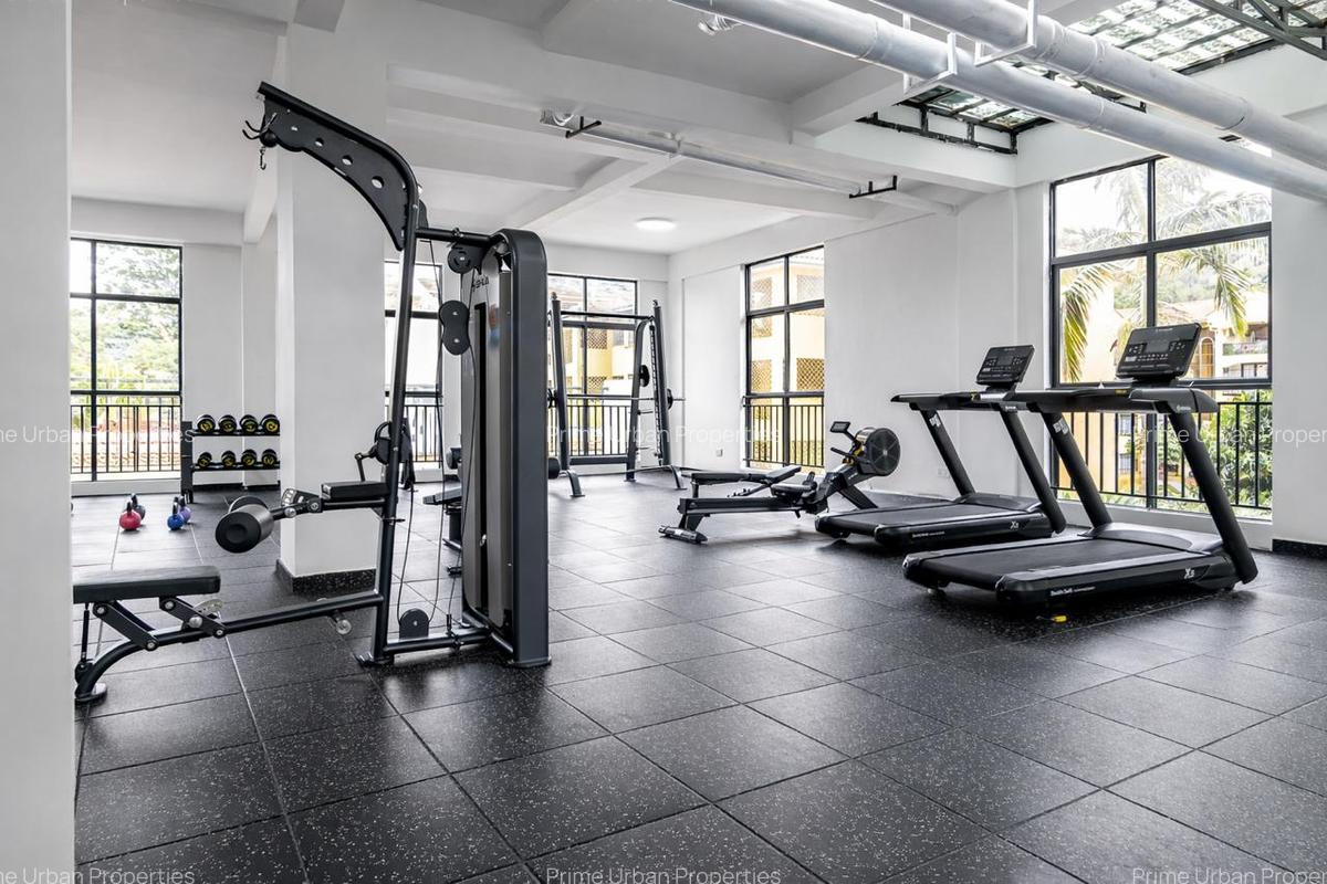 3 Bed Apartment with En Suite in Westlands Area - 18