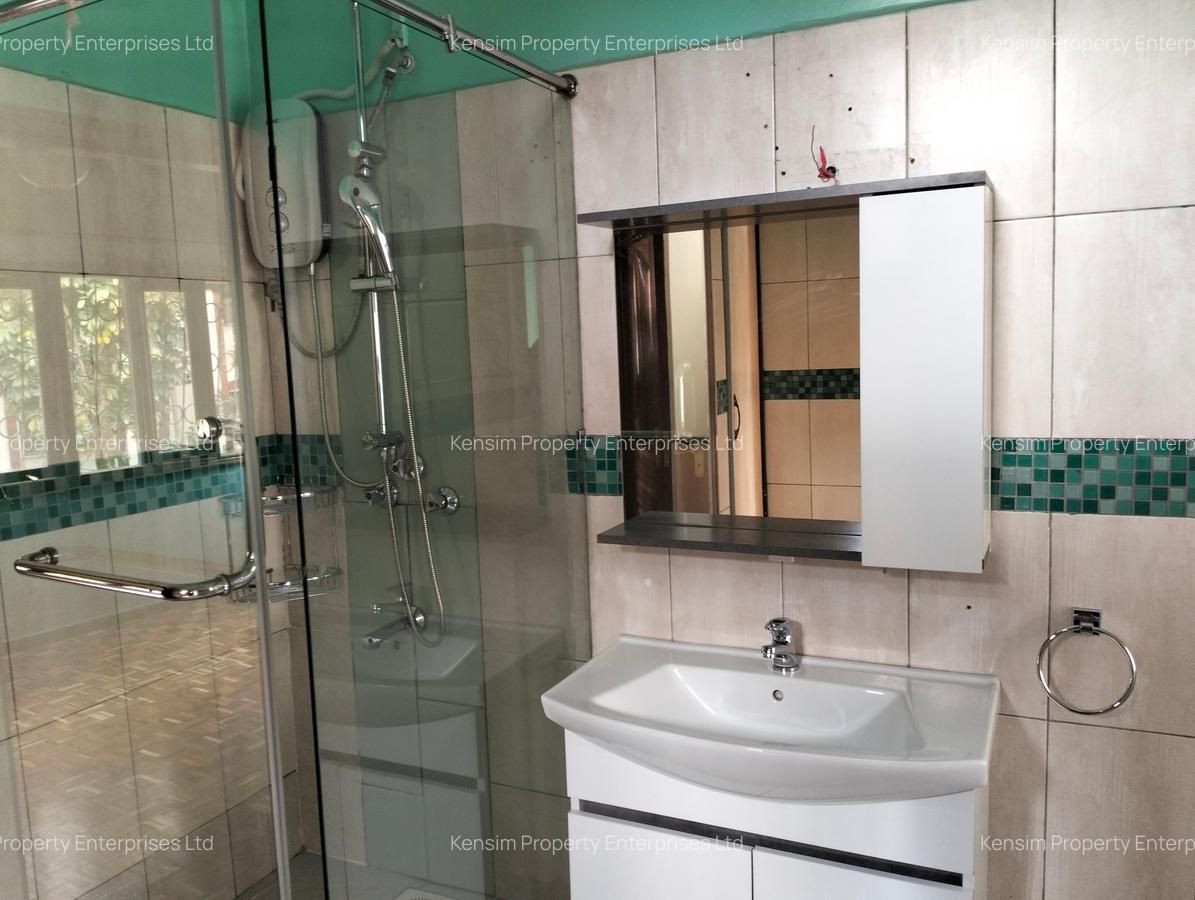 4 Bed Townhouse with En Suite in Kilimani - 11