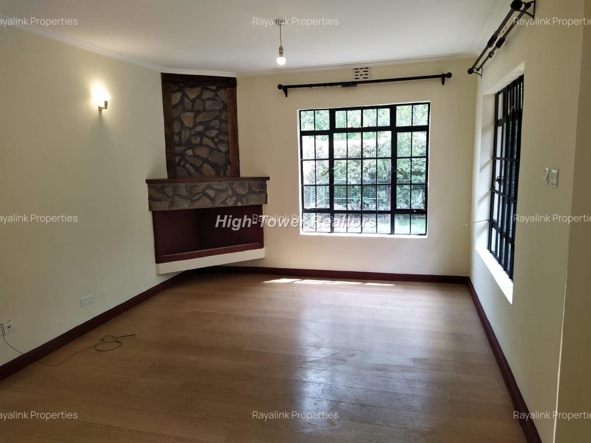 3 Bed House with En Suite at Marula - 3