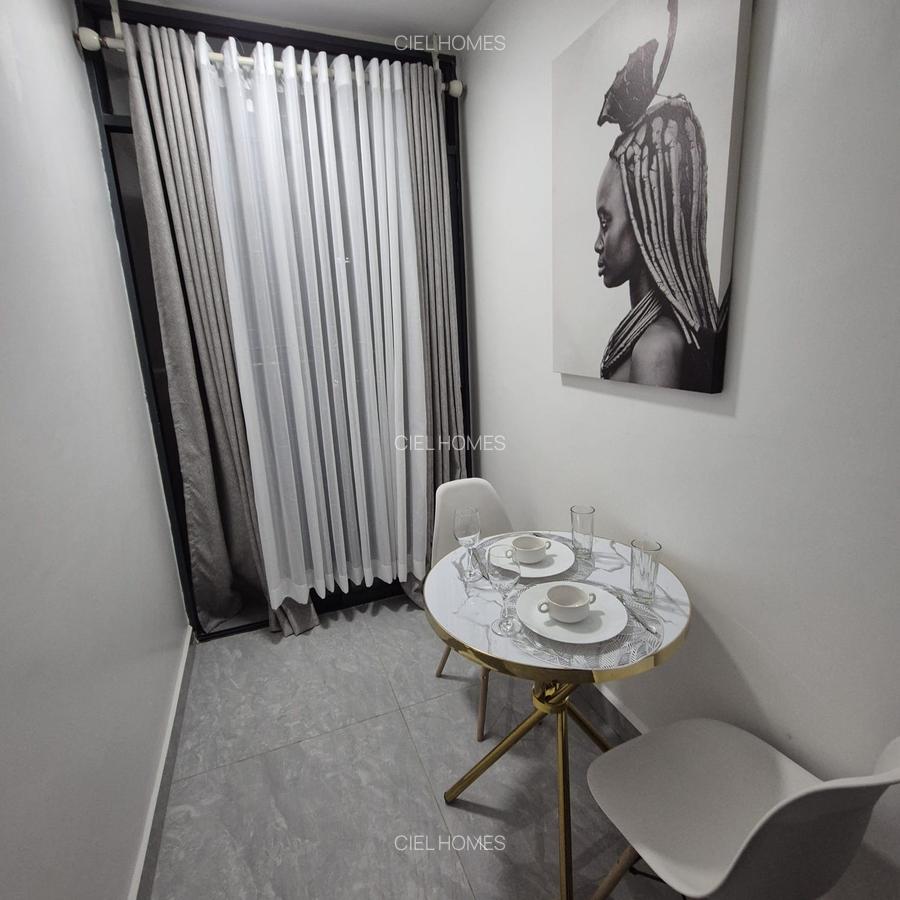 Serviced 1 Bed Apartment with Gym at Wood Avenue - 4