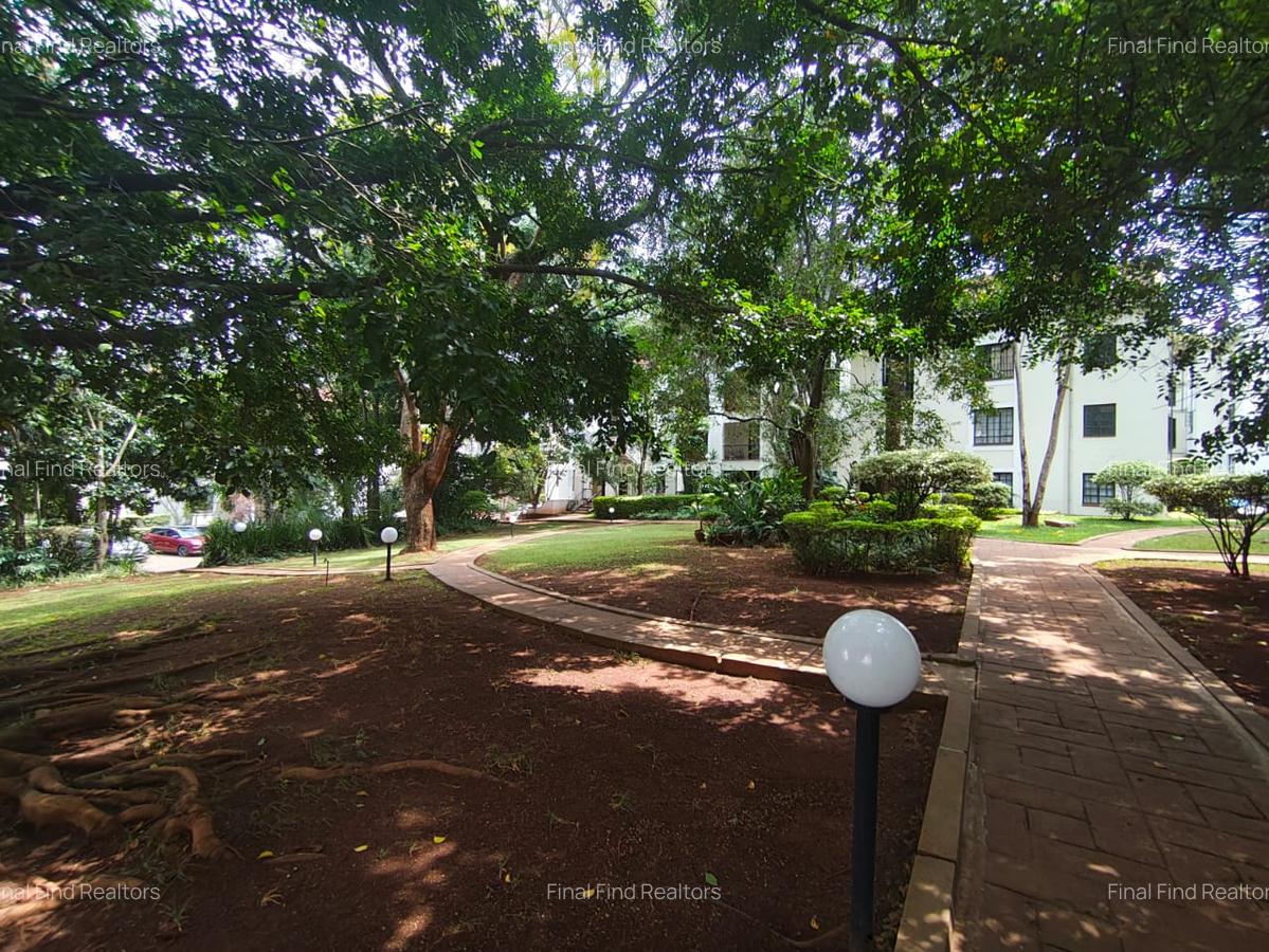 Furnished 3 Bed Apartment with Swimming Pool in Muthaiga - 4