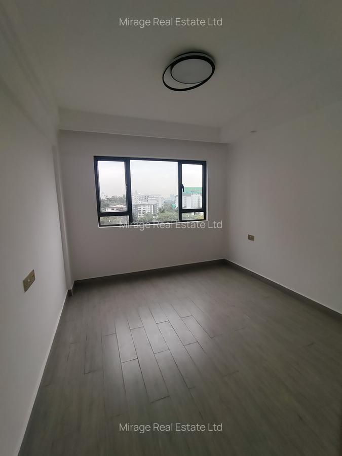 3 Bed Apartment with Gym in Kileleshwa - 4