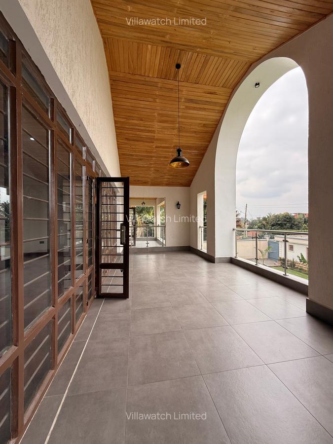 5 Bed Villa with En Suite at Mushroom Gardens Estate - 9