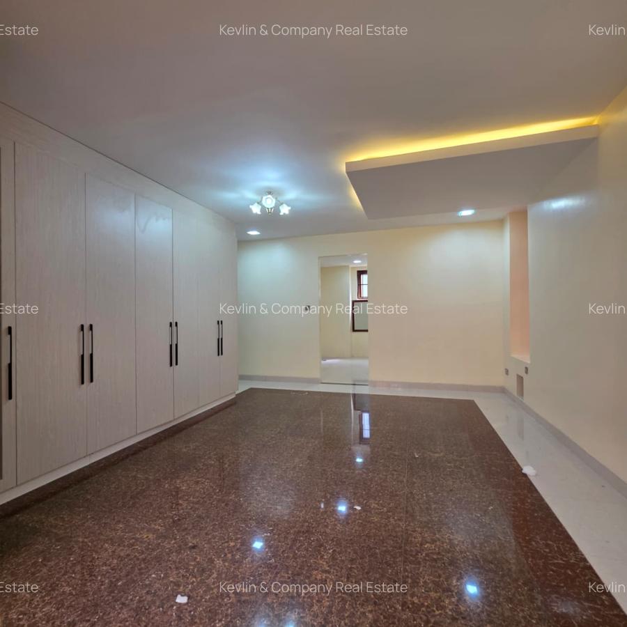 4 Bed Apartment with En Suite in Lavington - 14