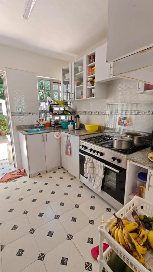 3 Bed Townhouse with Staff Quarters in Langata - 8