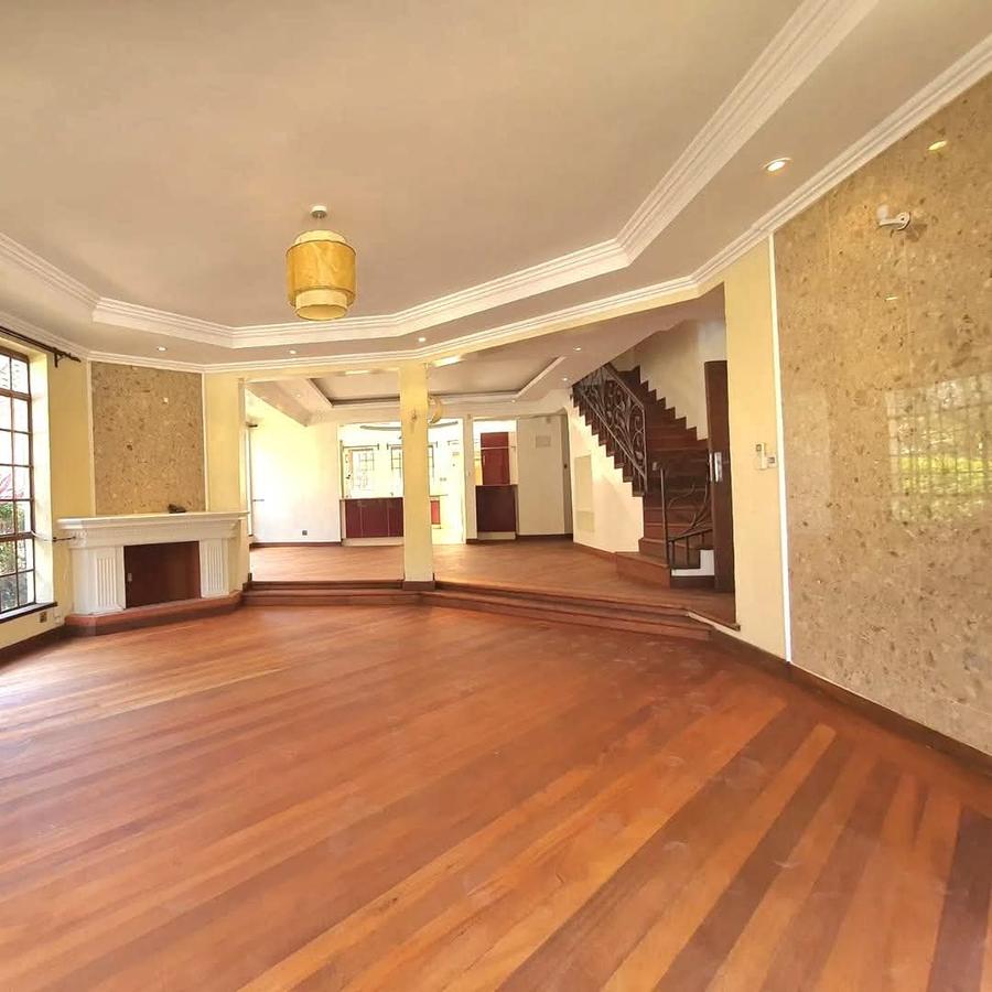 5 Bed Townhouse with Swimming Pool in Lavington - 7