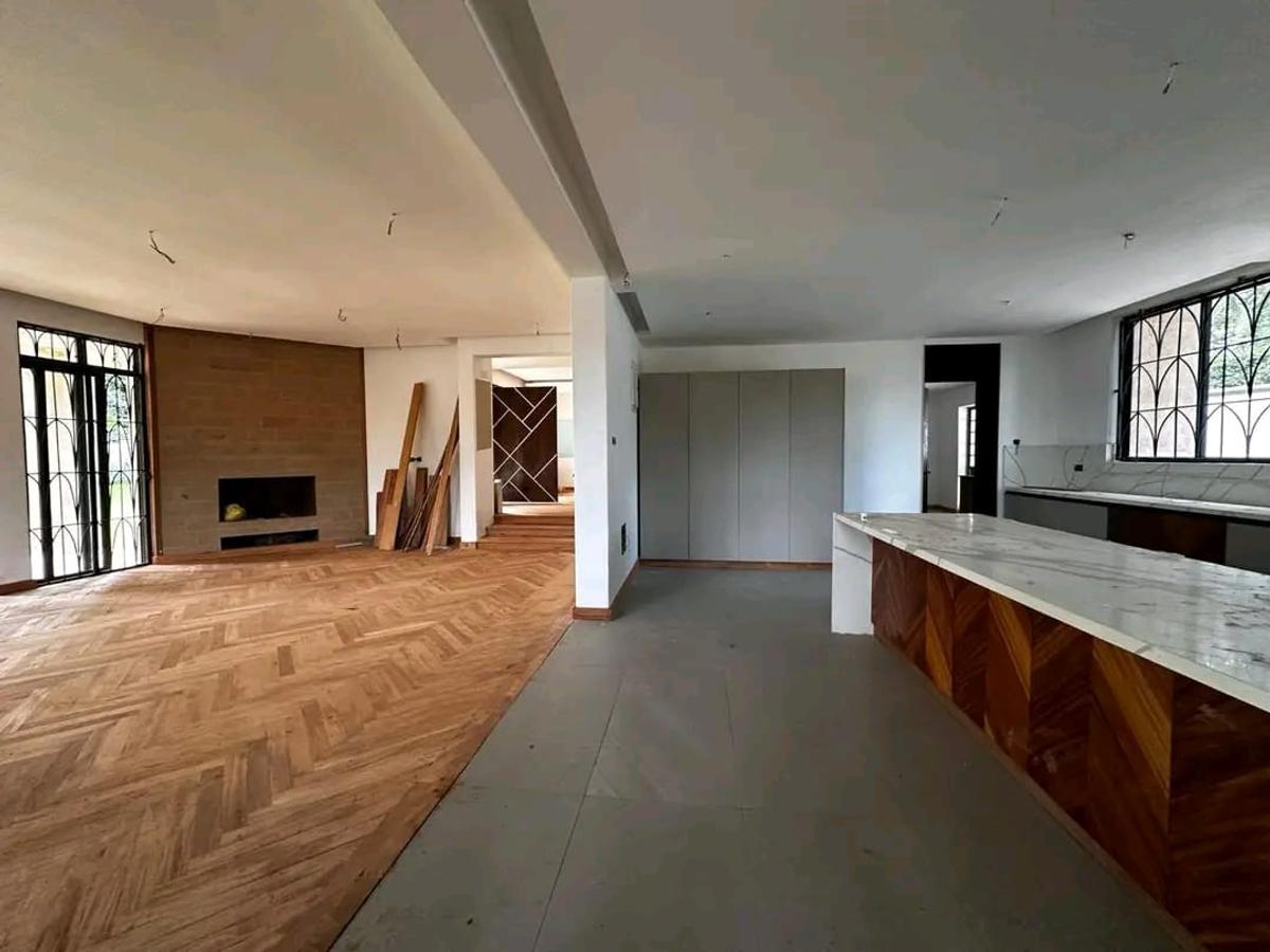 4 Bed House with En Suite at Runda - 4