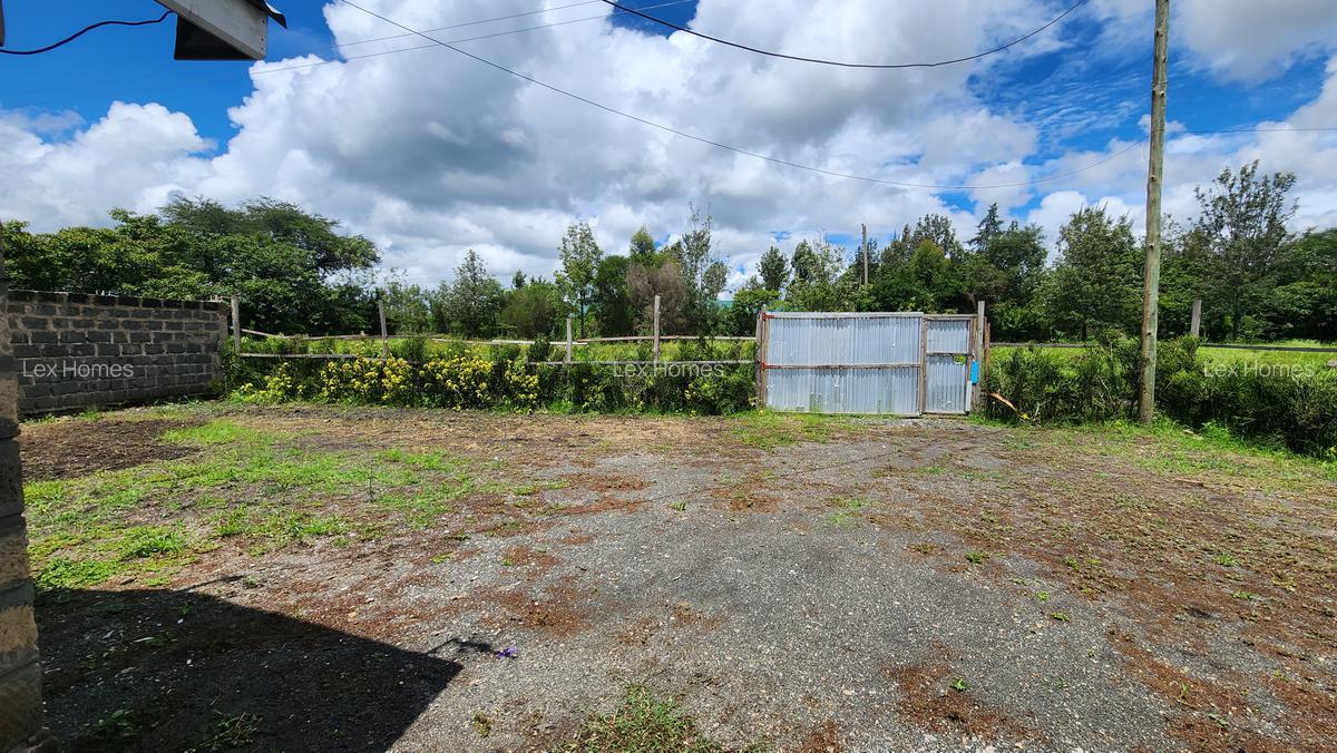 3 Bed House with En Suite at Rangau - 3