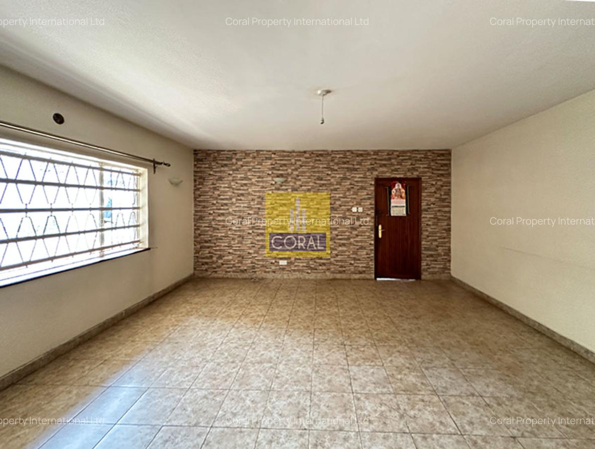 4 Bed Apartment in Parklands - 6