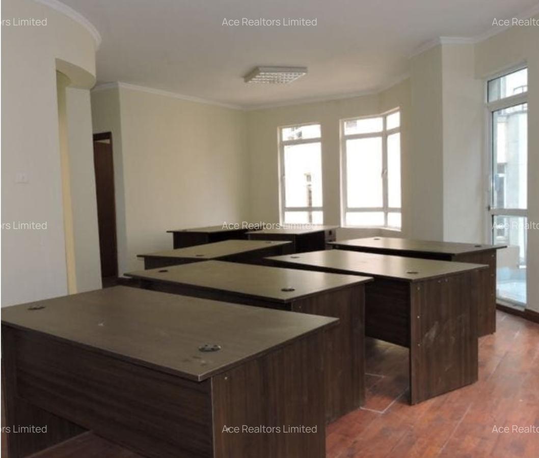 4,000 ft² Office with Backup Generator at Riverside Drive - 2