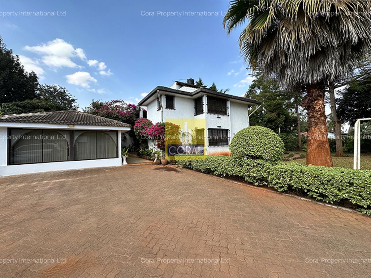 5 Bed House in Runda - 1