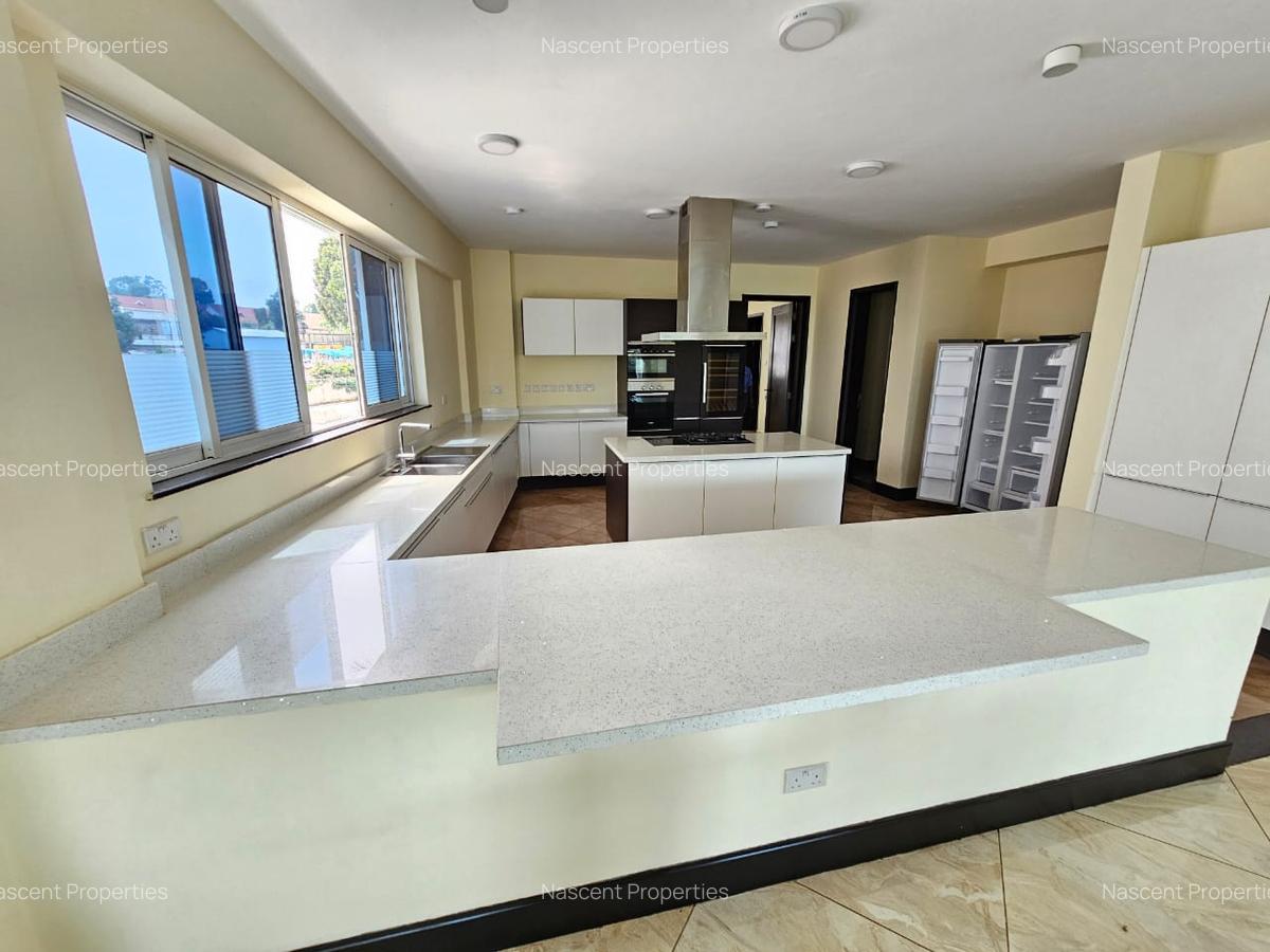 4 Bed Apartment with En Suite at General Mathenge - 7