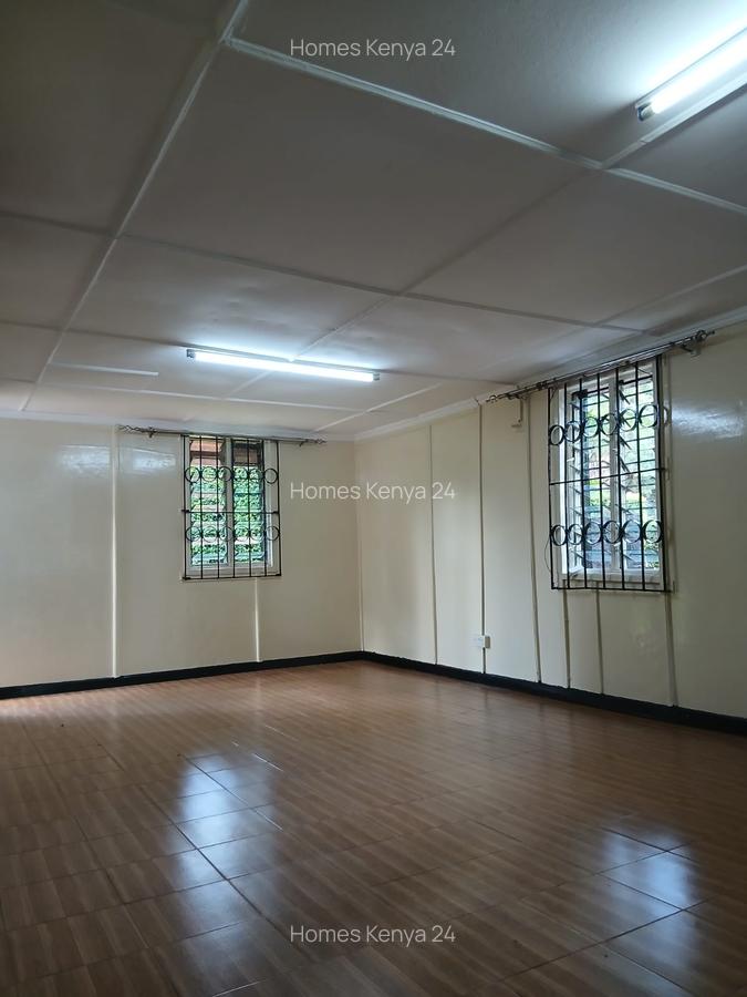 3 Bed House in Kiambu Road - 9