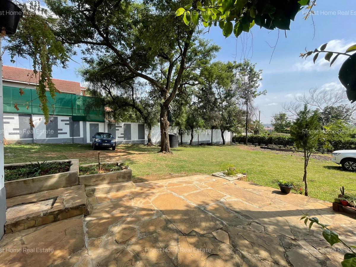 5 Bed House with En Suite at Mombasa Road - 15
