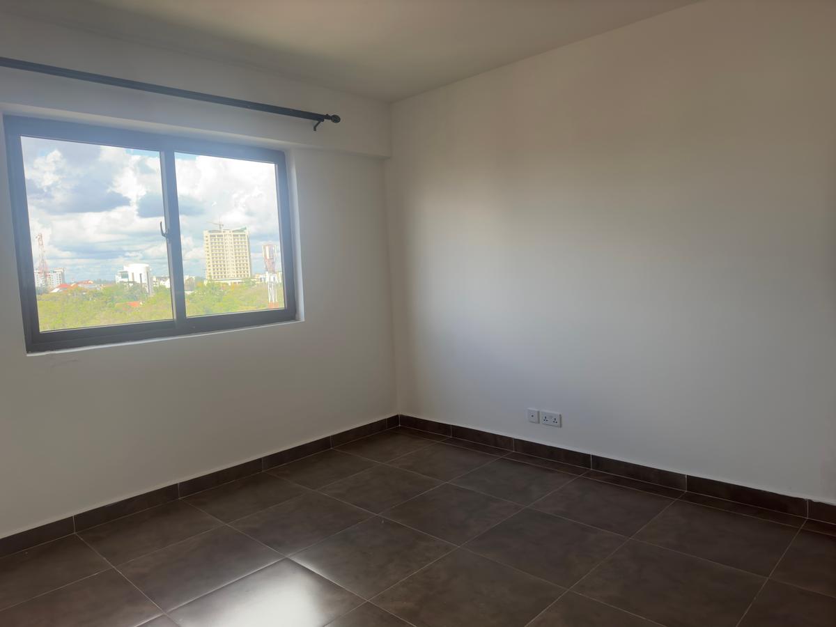 4 Bed Apartment with En Suite at Lantana Road - 17