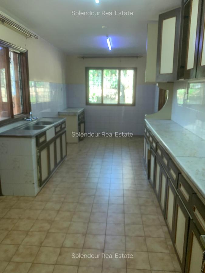 4 Bed Townhouse with En Suite in Kilimani - 8