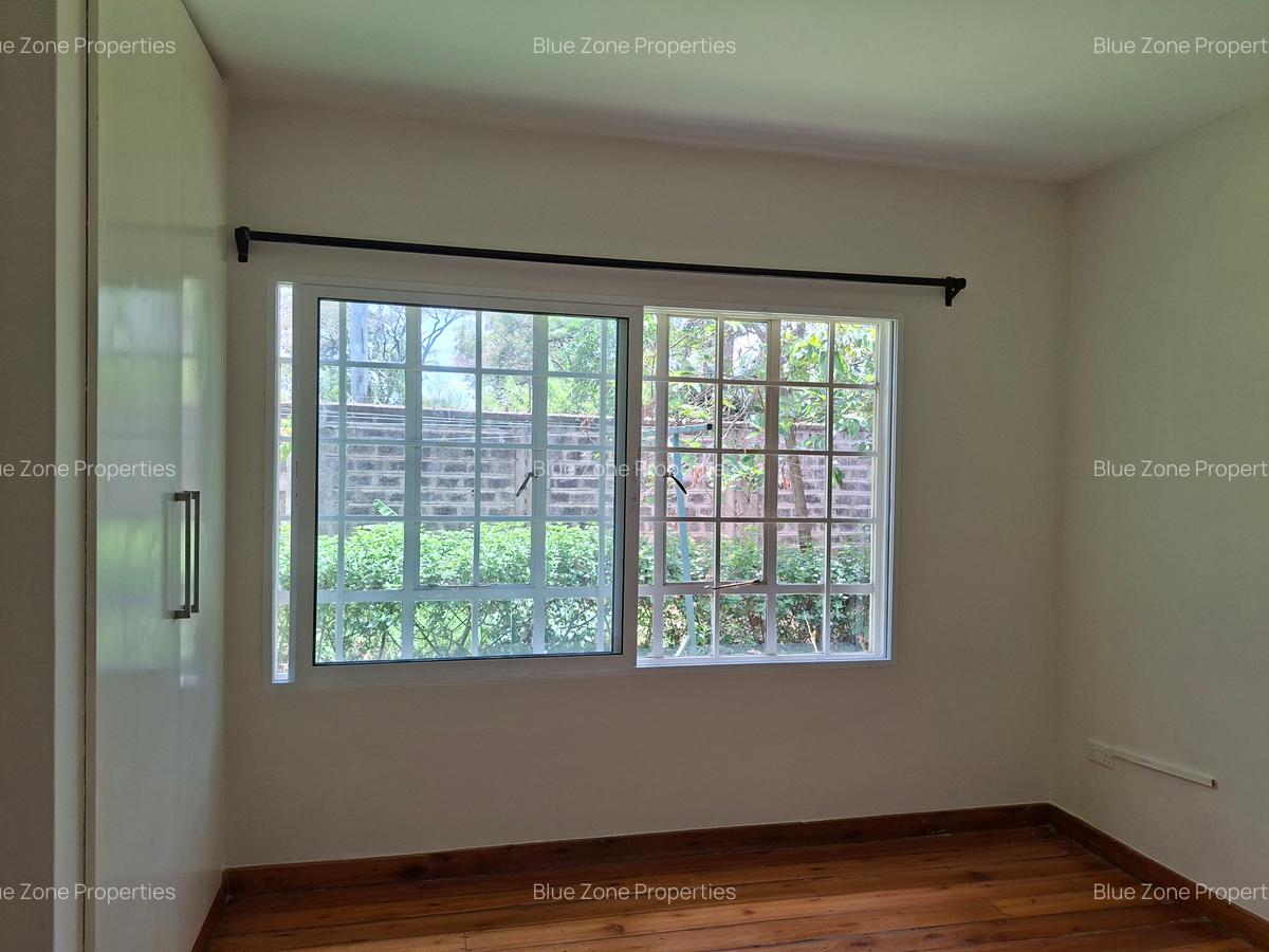 3 Bed Villa with En Suite at Off Ridgeways Rd - 18