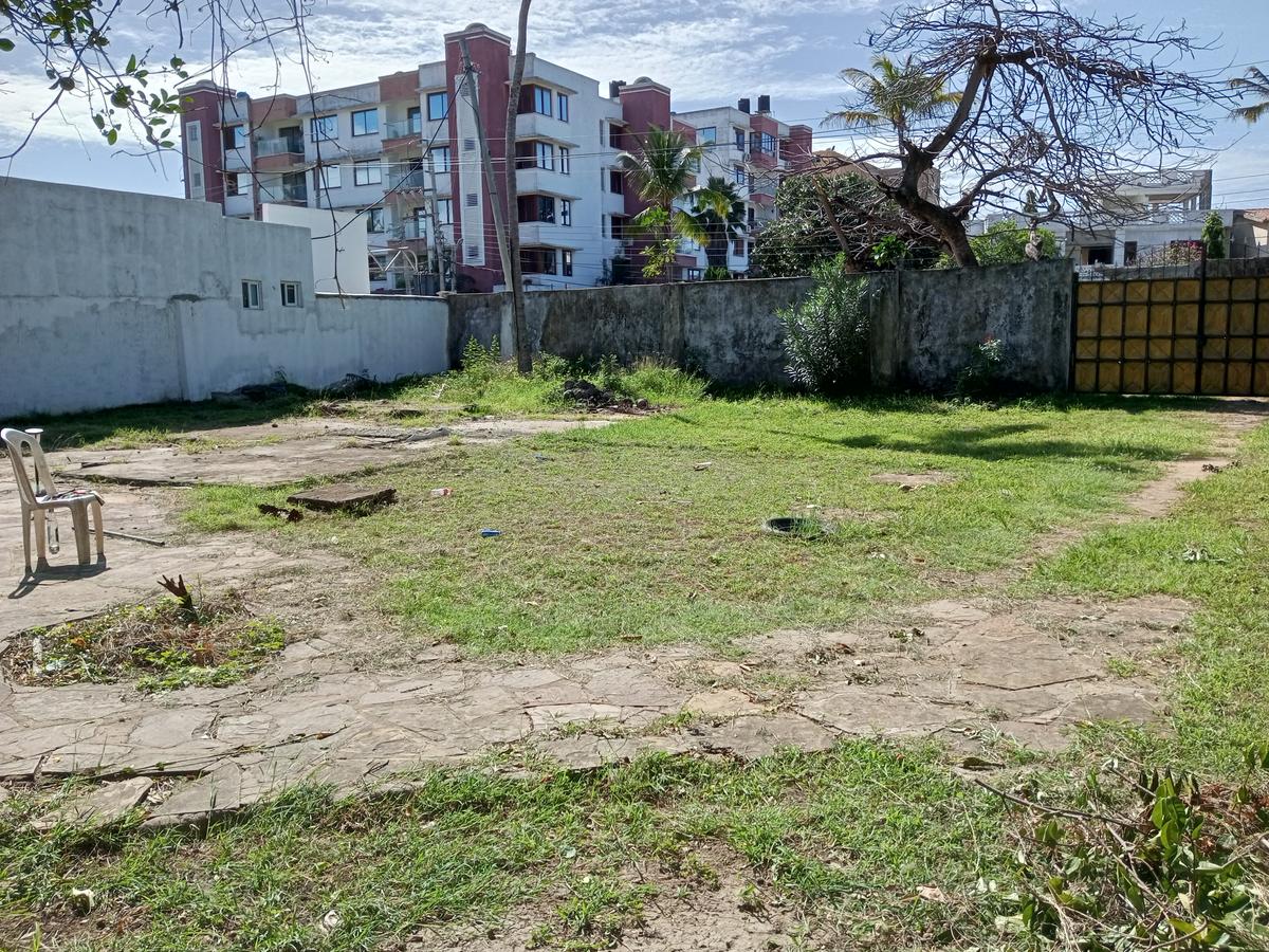 1,000 m² Land at Nyali - 2