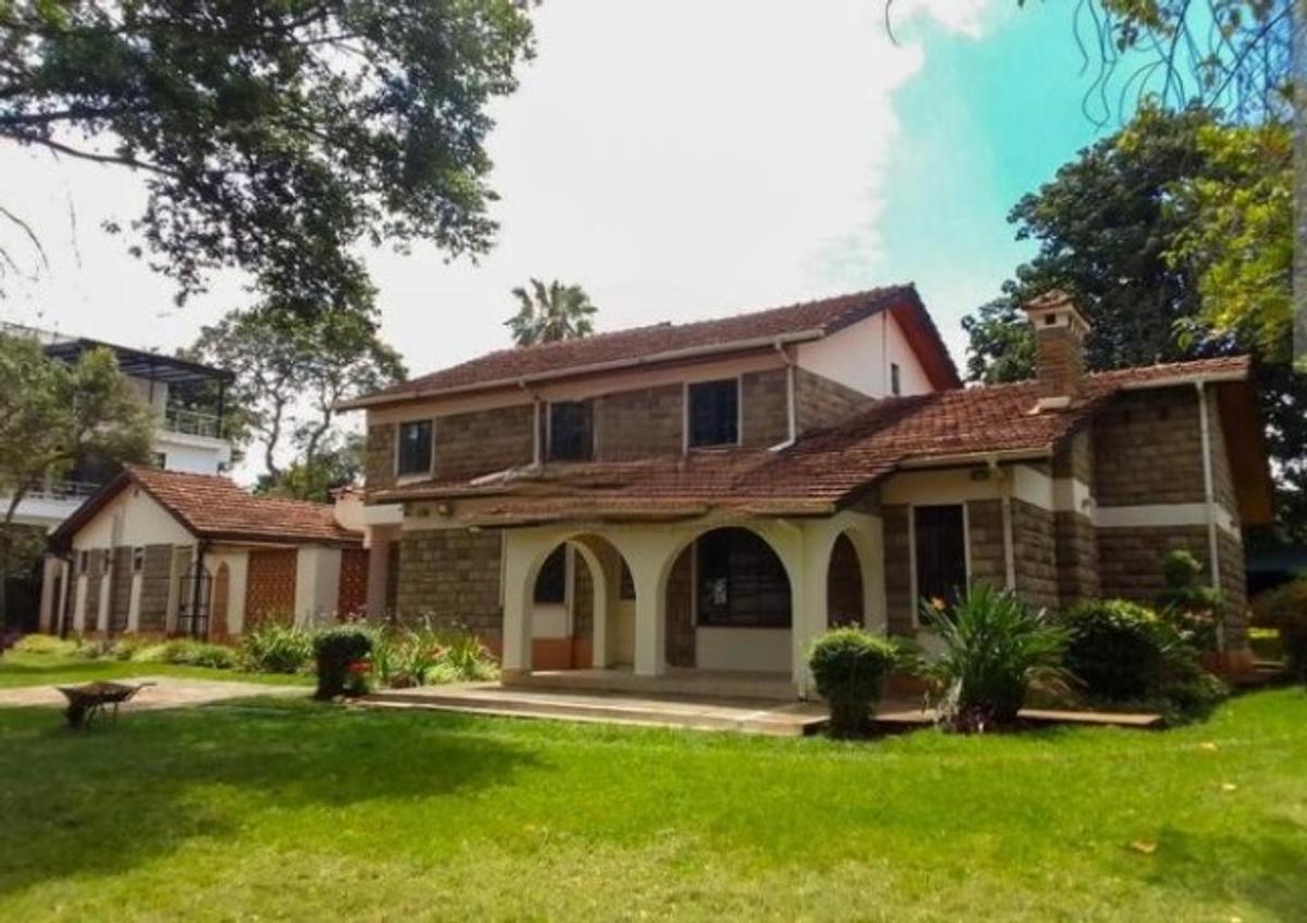 4 Bed House with En Suite in Kyuna - 1