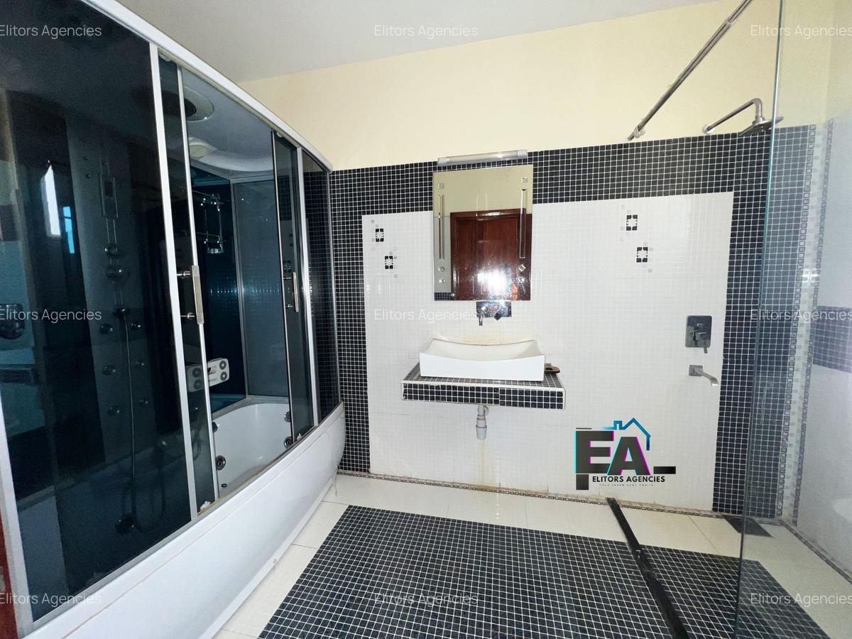 4 Bed Apartment with En Suite at Argwings Kodhek Road - 14