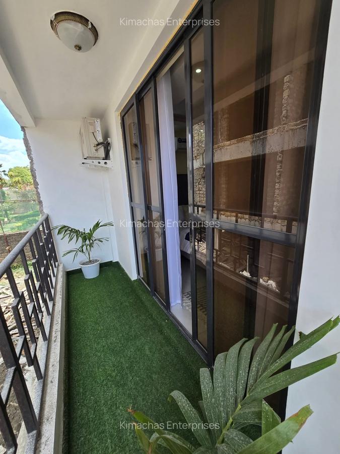 3 Bed Apartment with En Suite at Beach Road - 3