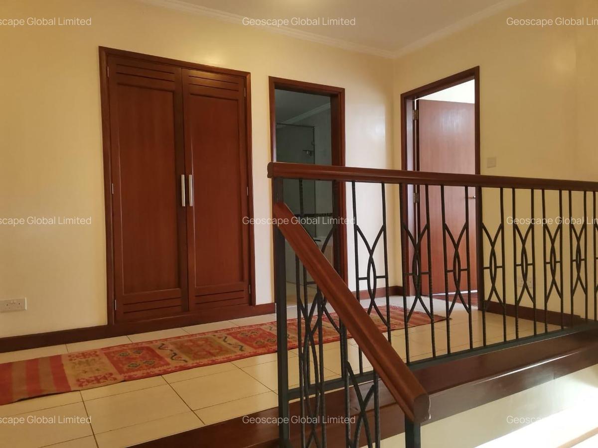 Furnished 3 Bed Apartment with En Suite in Riverside - 3