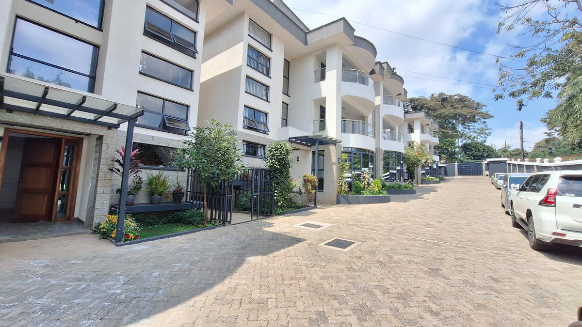 5 Bed Townhouse with En Suite in Lavington - 14