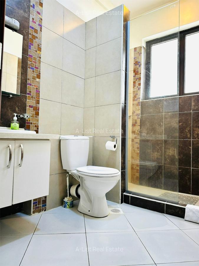 2 Bed Apartment with En Suite at Mpaka Road - 9