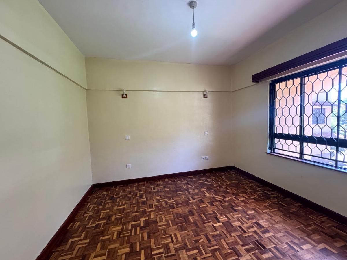 3 Bed Apartment with En Suite in Rhapta Road - 19