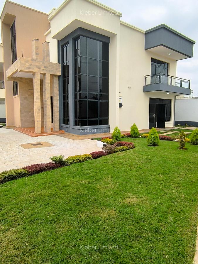 5 Bed House with En Suite in Thika - 1