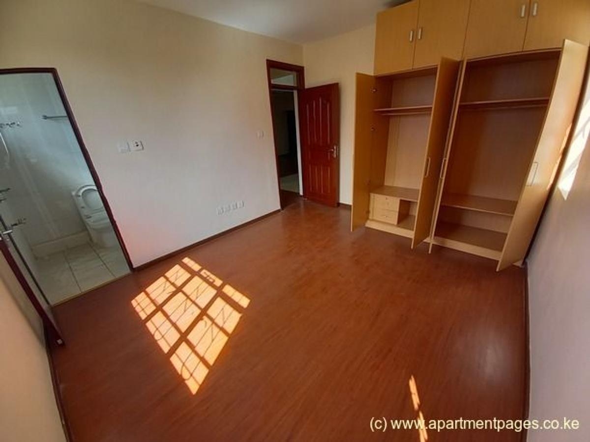 Serviced 3 Bed Apartment with En Suite at Kindaruma Road - 18