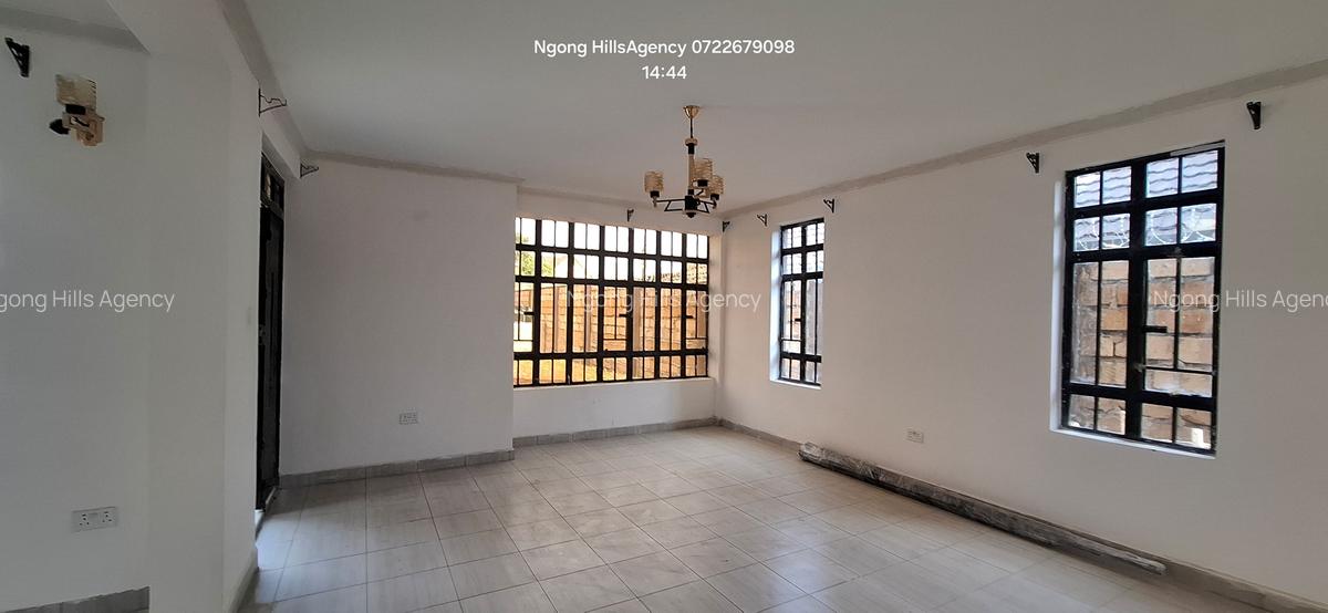 4 Bed Townhouse with En Suite at Rimpa - 10