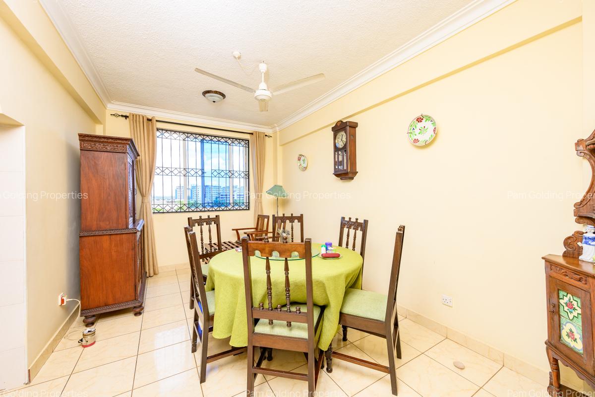 3 Bed Apartment in Kizingo - 2