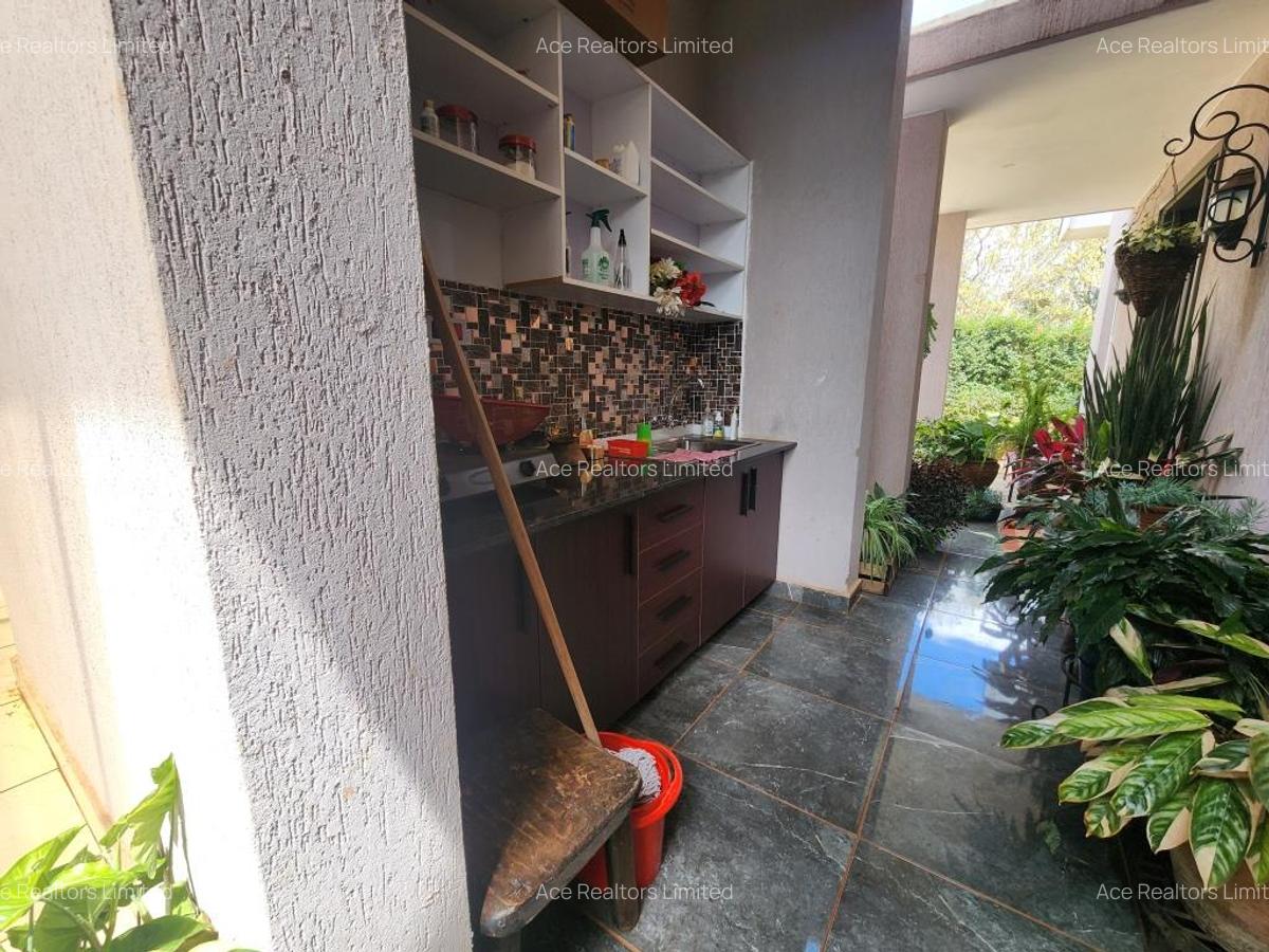 4 Bed Villa with En Suite at Thika Greens Golf Estate - 9