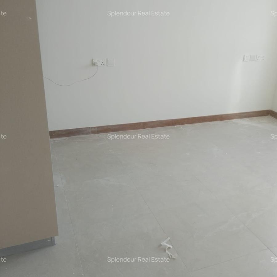 2 Bed Apartment with En Suite in Parklands - 8