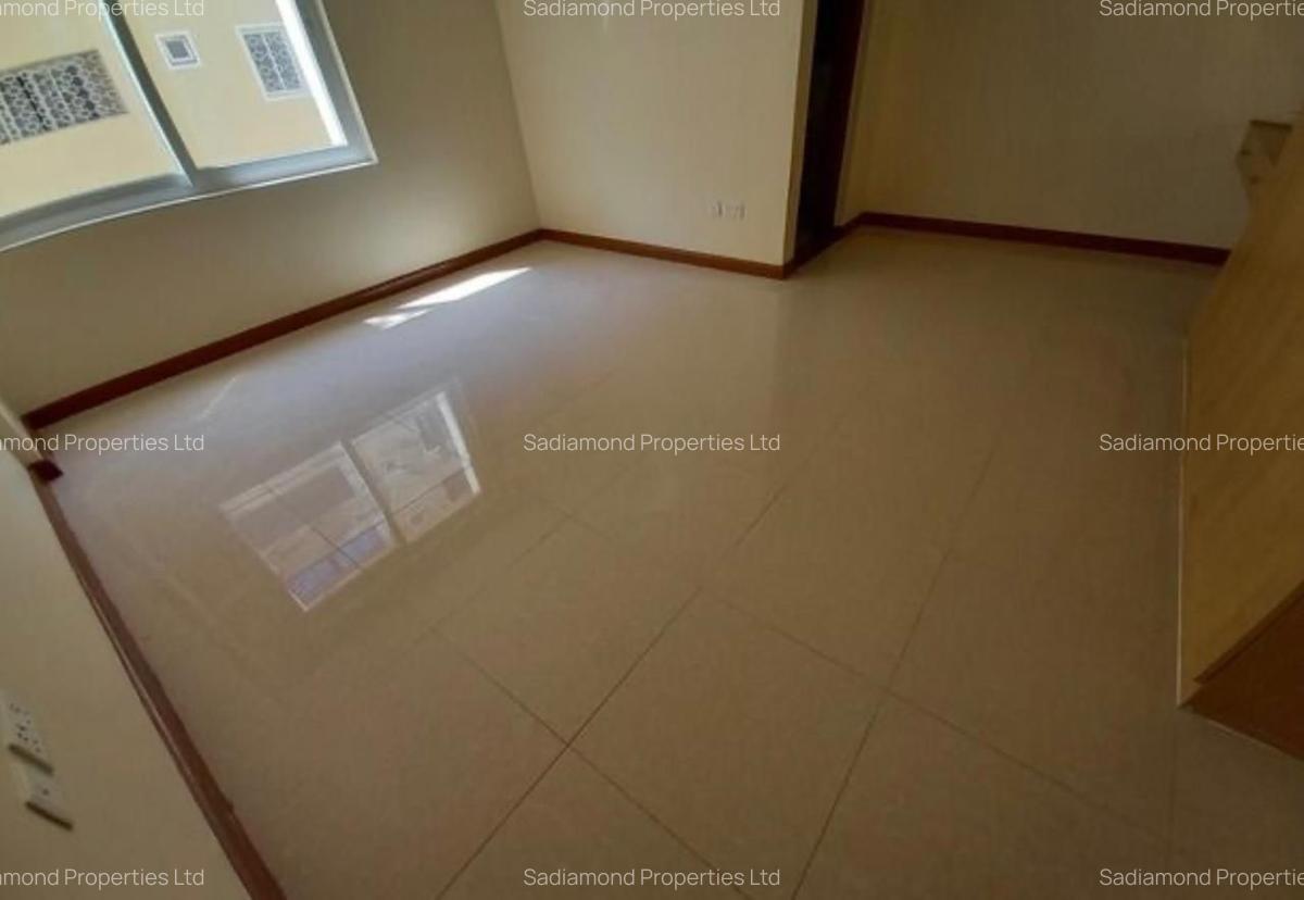 3 Bed Apartment with En Suite in Westlands Area - 6