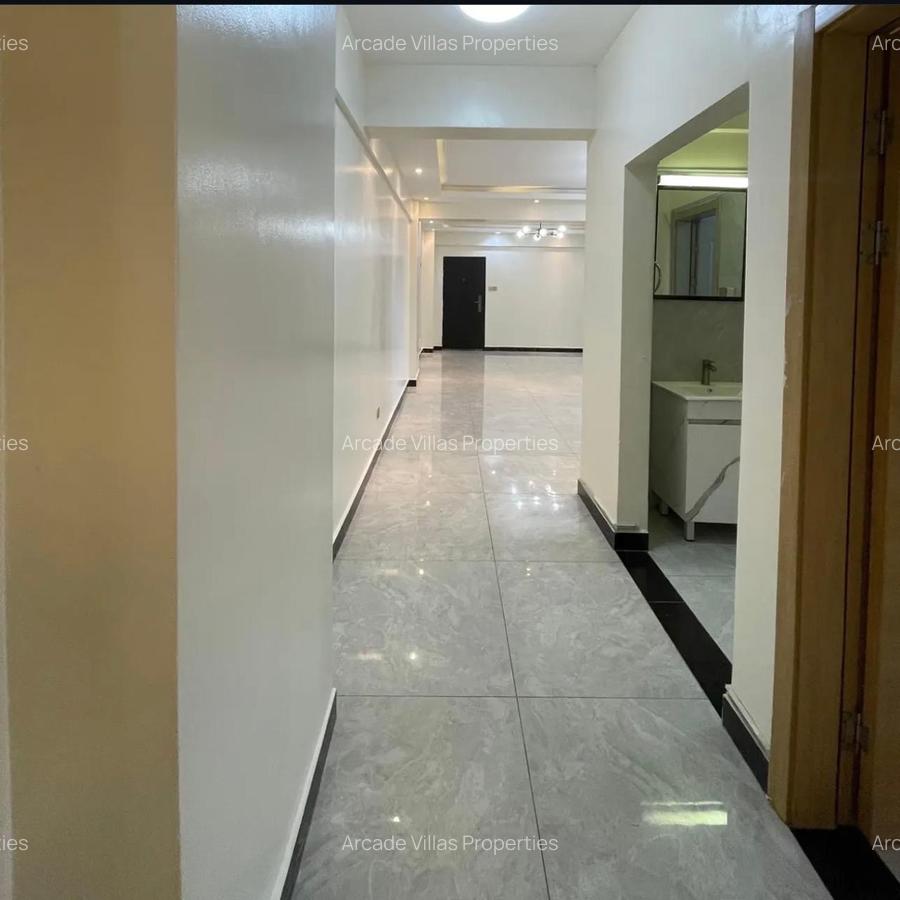 2 Bed Apartment with En Suite in Kileleshwa - 12