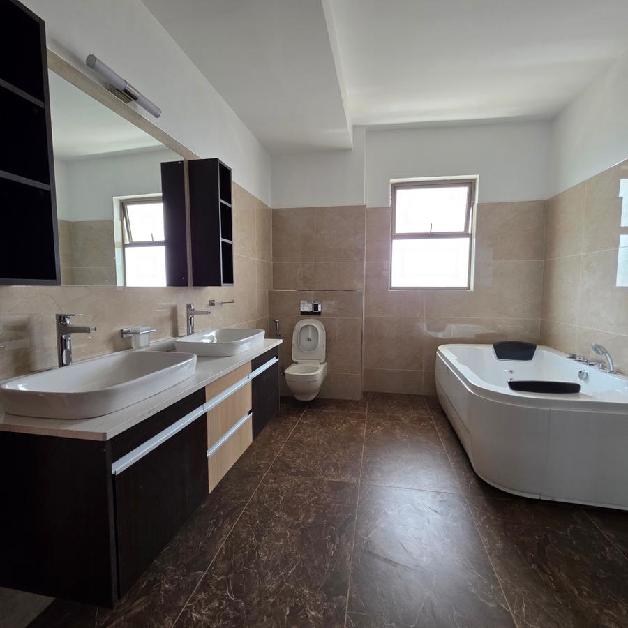 4 Bed Apartment with En Suite at General Mathenge - 17