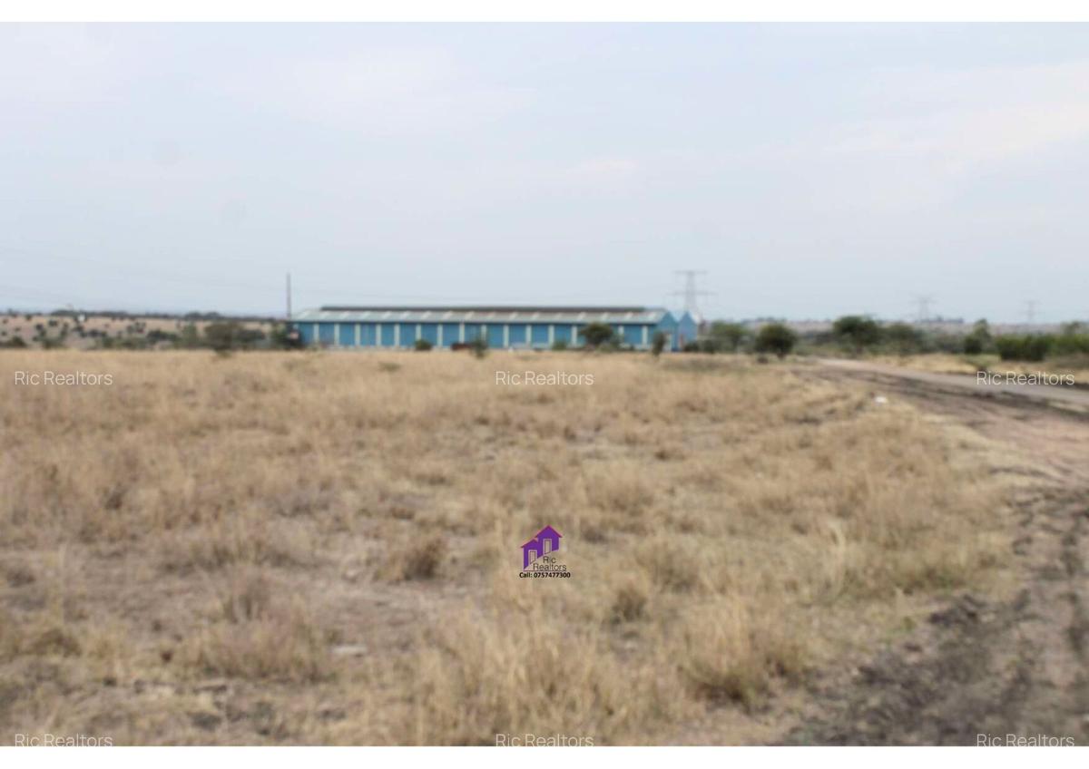 19 ac Land at Isinya - Kiserian Road - 1