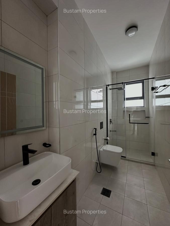 2 Bed Apartment with En Suite in Brookside - 7
