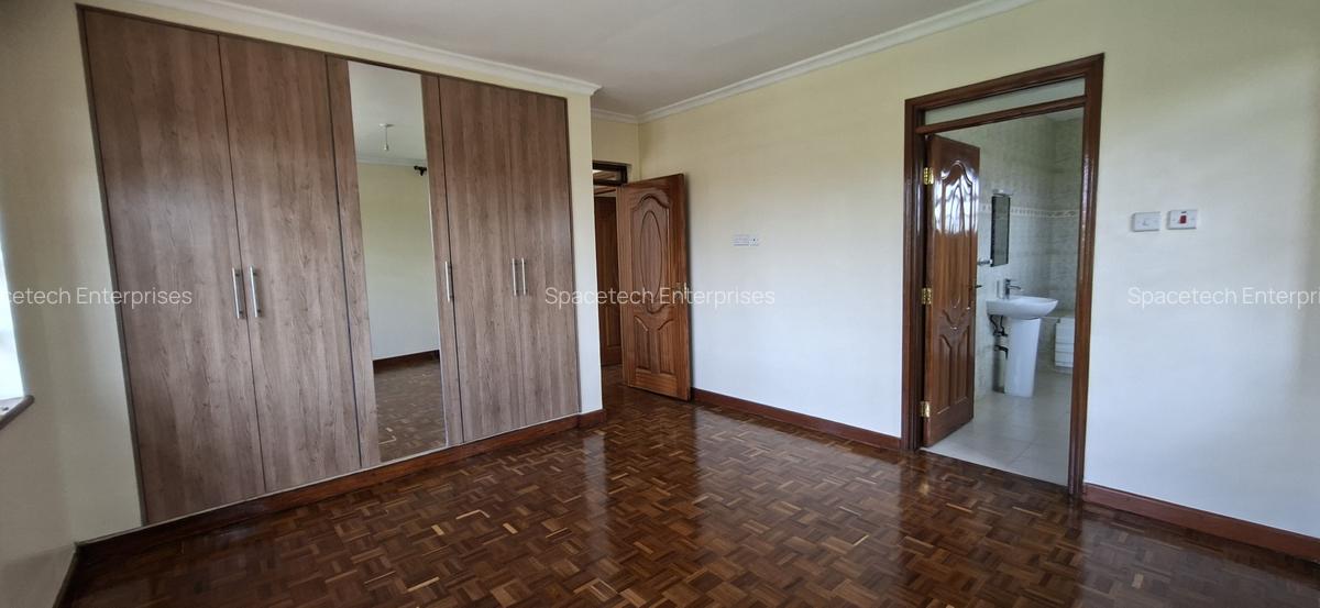 4 Bed Townhouse with En Suite in Kiambu Road - 10