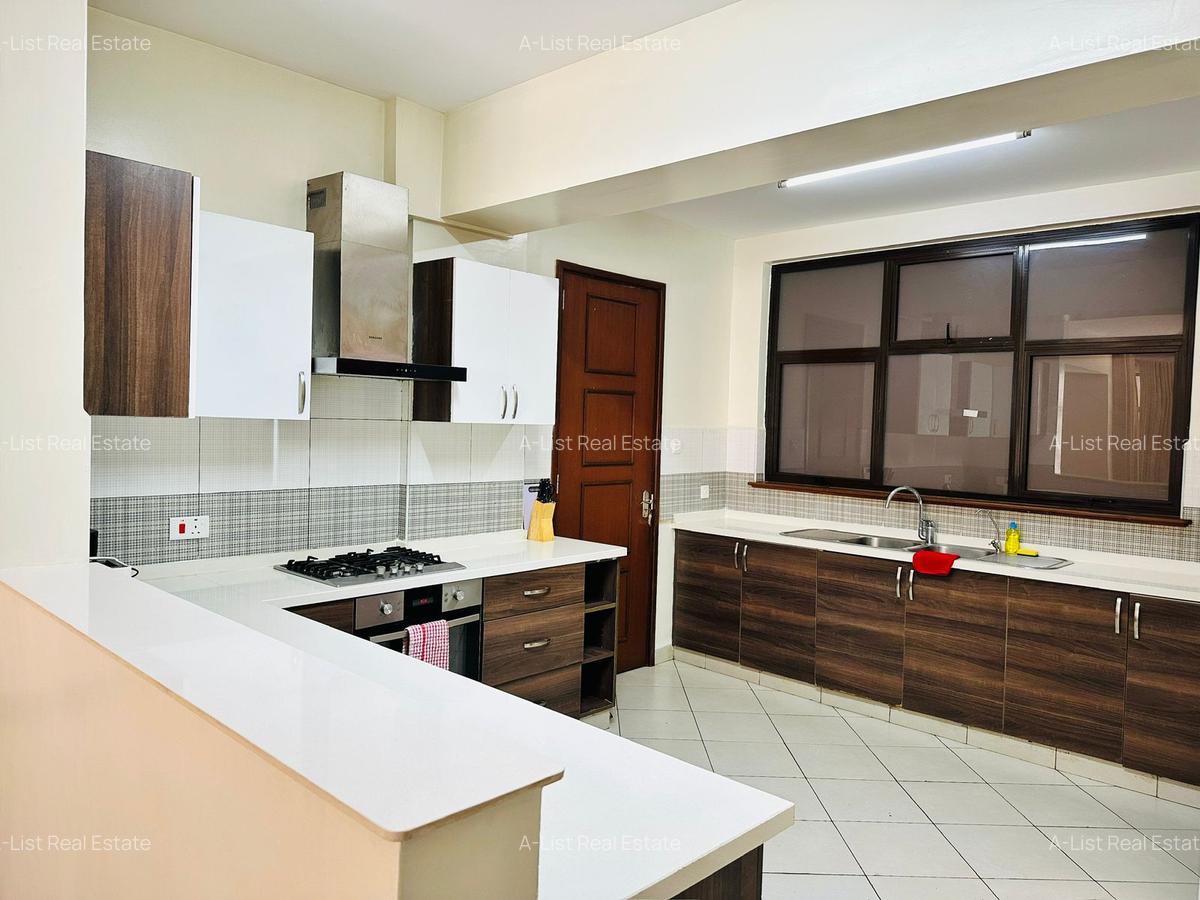 2 Bed Apartment with En Suite at Mpaka Road - 3