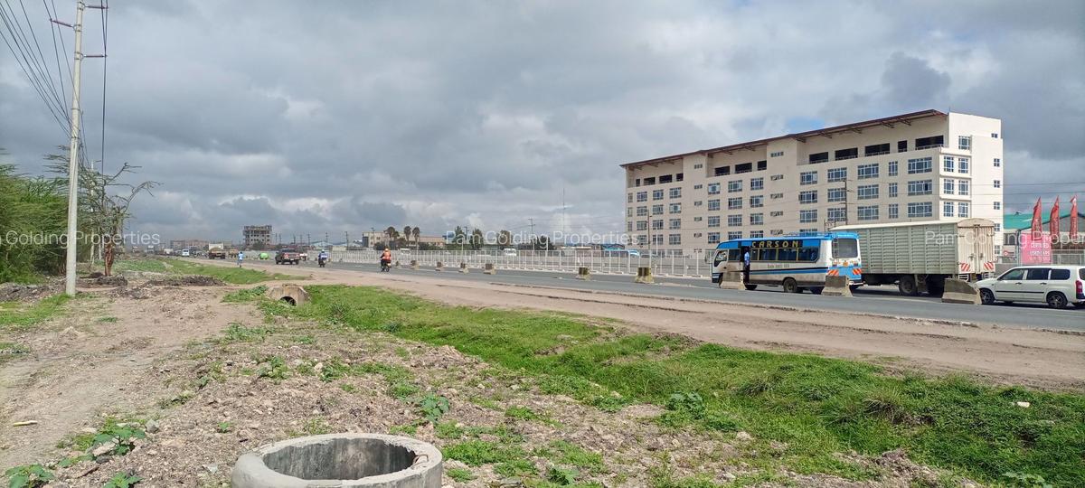 Land in Mombasa Road - 3